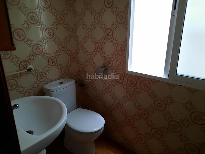 Foto c58d3467-bc49-4e2b-9ed7-9f3c094e643f. Casa adossada a Navas del Selpillar Lucena