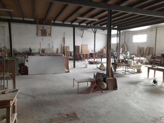 Nave industrial en San Francisco. Nave industrial en zona bulevar los santos. cuenta con una super
