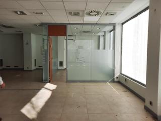 Lloguer Local Comercial a Centro
