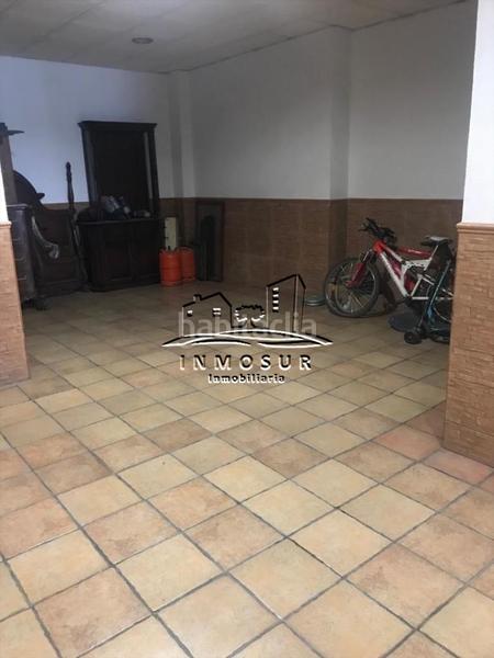 Foto a3d07501-11b3-4f37-90b0-077bca2b6549. Casa adossada a Centro Lucena