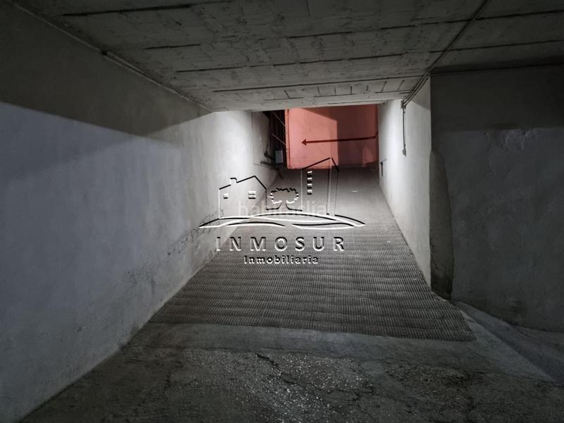 Foto 402a54e6-5f2a-4af6-8802-19820d6089d7. Aparcament cotxe a Centro Lucena