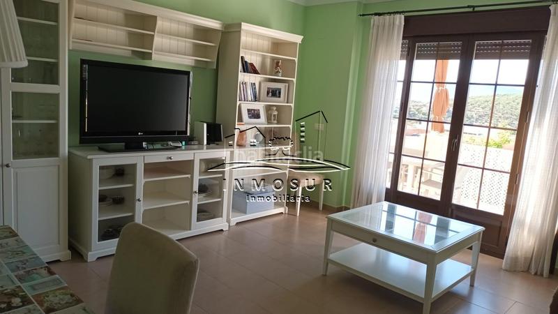 Foto b3ab77df-4b4d-4ae7-b2c4-b093652e3e2d. Casa con piscina in Priego de Córdoba