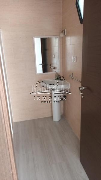 Foto d142fdfa-5e97-4edf-a668-3d8e45238f27. Casa con piscina in Priego de Córdoba