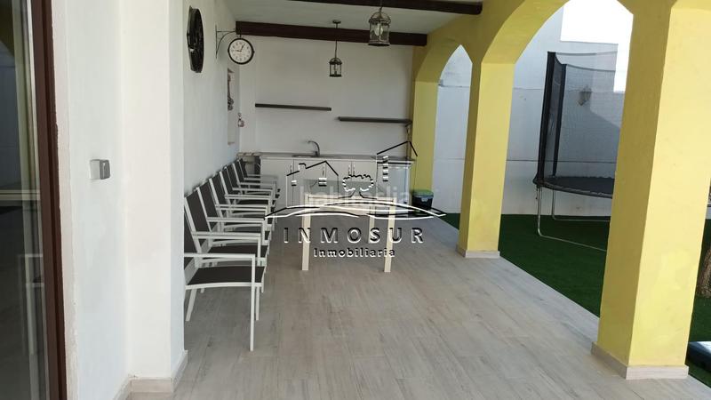 Foto d8fb35d0-80a1-4d93-be48-82740158e9d3. Casa con piscina in Priego de Córdoba