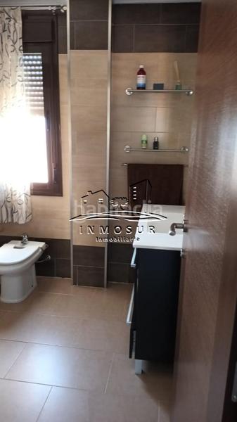 Foto f9f0cc6c-8cf9-49d7-815c-b2a7ec3a0e0b. Casa con piscina in Priego de Córdoba