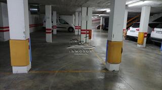 Parking coche en Centro