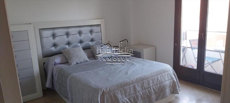 Foto b8f45f0f-69ed-4a62-a07e-3e63e0c4f244. Piso  en ronda dEl Valle tu nuevo hogar ideal!buscas un piso cómodo, luminoso y bien ubicado? este es el tuyo!este amplio piso en r en Lucena