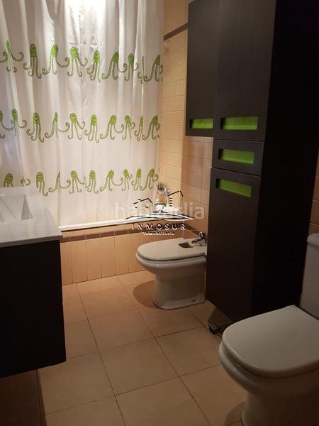 Foto fa2cd644-3be7-49af-8105-3db1c7212ae0. Piso  en ronda dEl Valle tu nuevo hogar ideal!buscas un piso cómodo, luminoso y bien ubicado? este es el tuyo!este amplio piso en r en Lucena