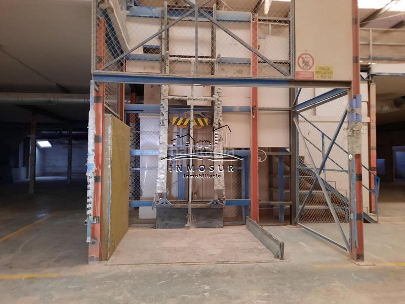 Foto 3d2d1aef-5b9a-421c-a03f-2799be501a9e. Miete fabrikhalle in San Francisco Lucena