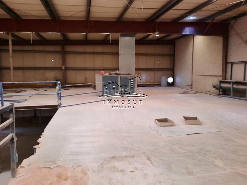 Foto 9c628639-5759-45d1-81e0-188bf3a92d60. Miete fabrikhalle in San Francisco Lucena