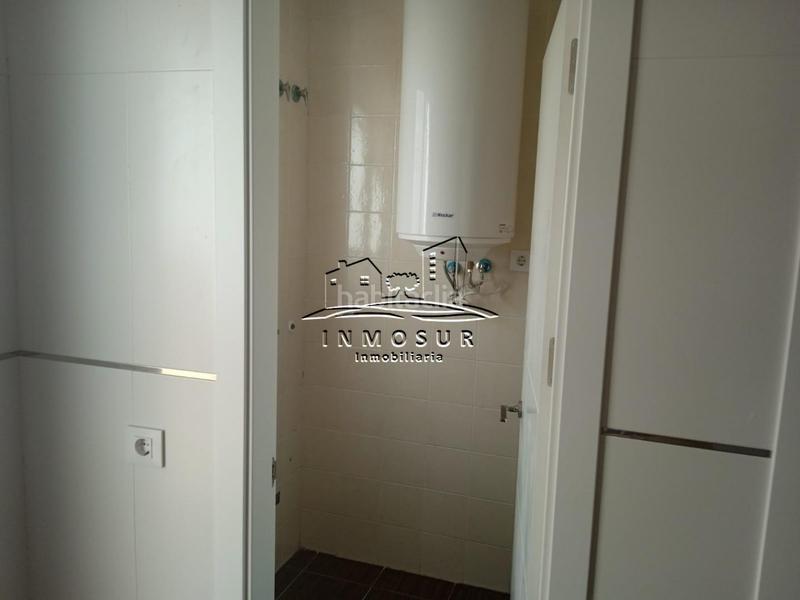 Foto d90a9a9f-ef67-4a7c-acc6-eb42a35cb49b. Casa a schiera in Navas del Selpillar Lucena