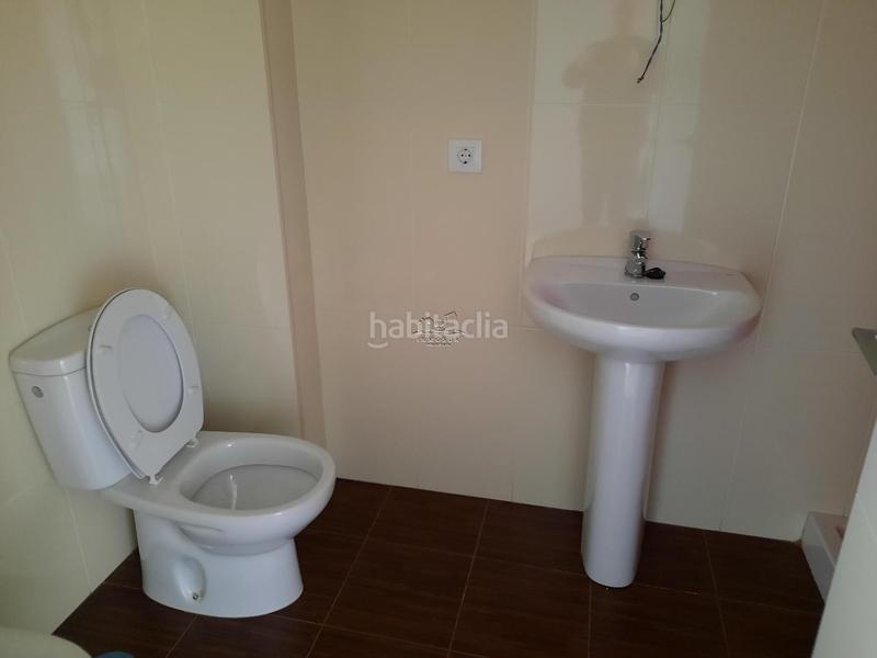 Foto fef24e22-de8c-4cd6-8ca5-30e6f1a49f79. Casa a schiera in Navas del Selpillar Lucena