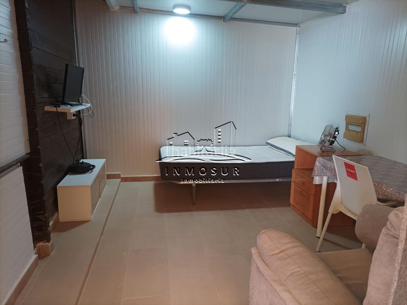 Foto 3d1a8a6e-24d1-496f-87e6-e067f723389f. Casa amb piscina a Poleares Lucena