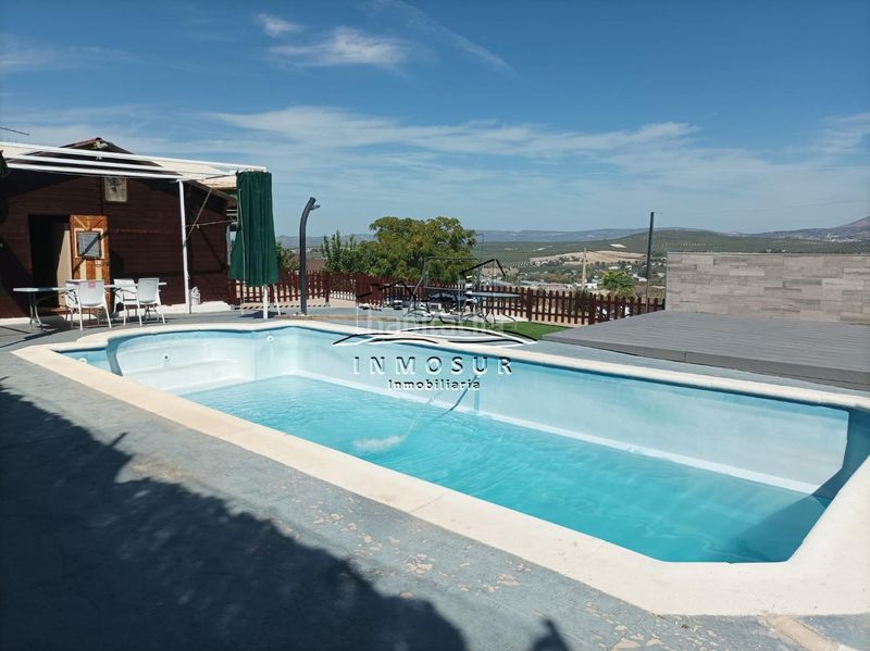 Foto f29c80b5-16ae-4f8c-bf25-cc29364b2b76. Casa amb piscina a Poleares Lucena
