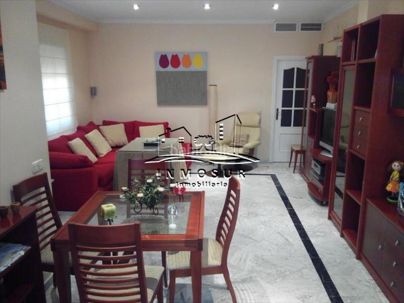 Foto c5edaacb-0698-494c-92f8-e77c797b7820. Pis a Centro Lucena