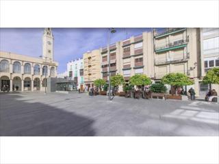 Lloguer Local Comercial a Centro