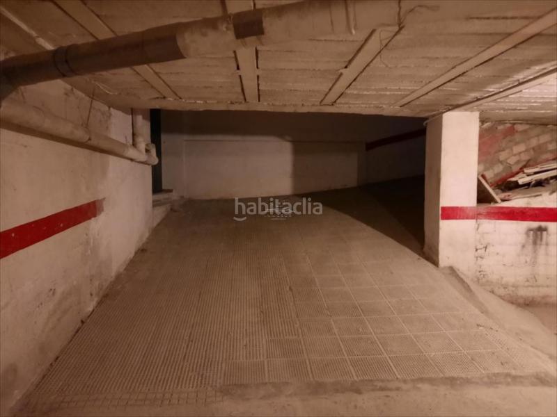 Foto 561aa5ae-aff0-45c4-aba0-afeb74710dac. Aparcament cotxe a Centro Lucena