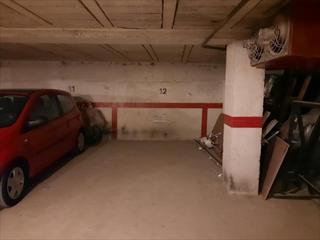Parking coche en Centro