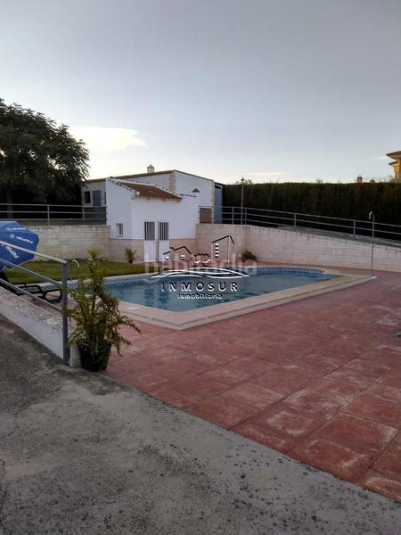 Foto 1e794145-a631-406f-87ca-12b55155126b. Casa amb piscina a San Francisco Lucena