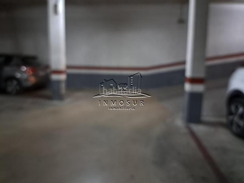 Foto 34226b3b-6dee-46aa-9316-2d0ea6da4788. Posto auto in Centro Lucena