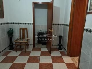 Appartement à Hoya del Molino. Piso en planta baja en zona la calzada. cuenta con una superfici
