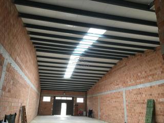Bâtiment à usage industriel à Benamejí. Nave en benamejí con una superficie de 341 m2. entrada por dos c