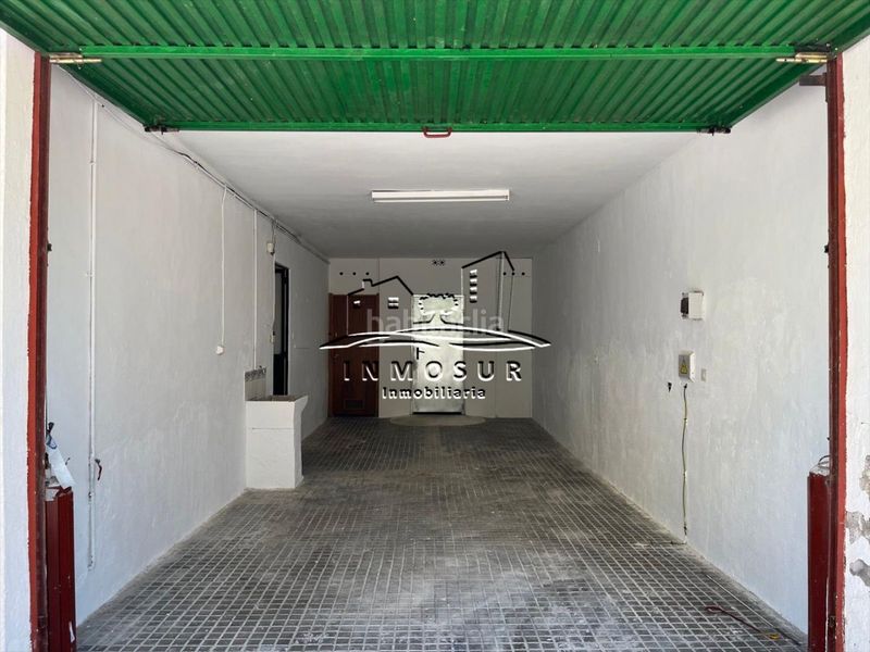 Foto 4cc0b1d5-7d30-44ff-aa49-72d22598d0ba. Local comercial a Centro Lucena