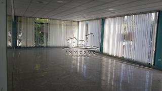 Miete Geschäftsraum in San Francisco. Local en zona carretera de cabra. cuenta con una superficie de 5