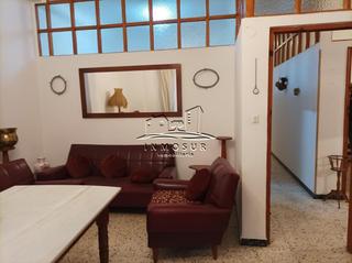 Appartement à San Francisco. Piso en planta baja en zona llanete san francisco. cuenta con un