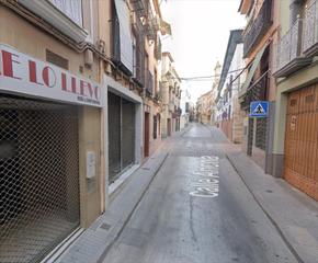 Local commercial à Las Tinajerías - Juderías. Local comercial en zona calle ancha. cuenta con una superficie d