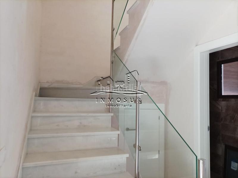 Foto 02bd92b6-aeaf-4cd0-ab58-8c9f96dd5ce5. Casa adossada a El Carmen - La Barrera Lucena