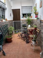 Maison à Las Tinajerías - Juderías. Casa en zona llano tinajerías