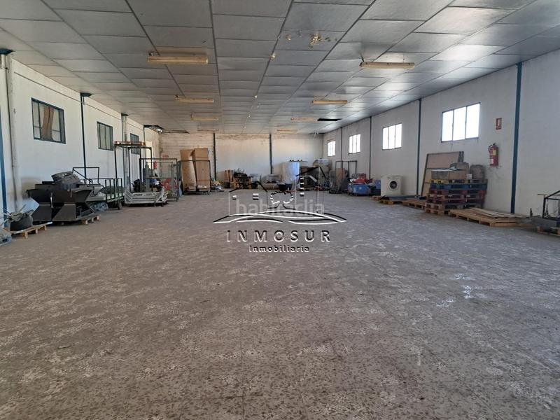 Foto 0857efdd-0240-4a79-8d6b-5145a93f4e65. Bâtiment à usage industriel dans Poleares Lucena