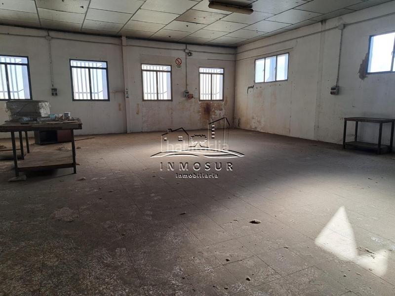 Foto 26612116-8f3e-4087-9600-372b960c15ce. Bâtiment à usage industriel dans Poleares Lucena