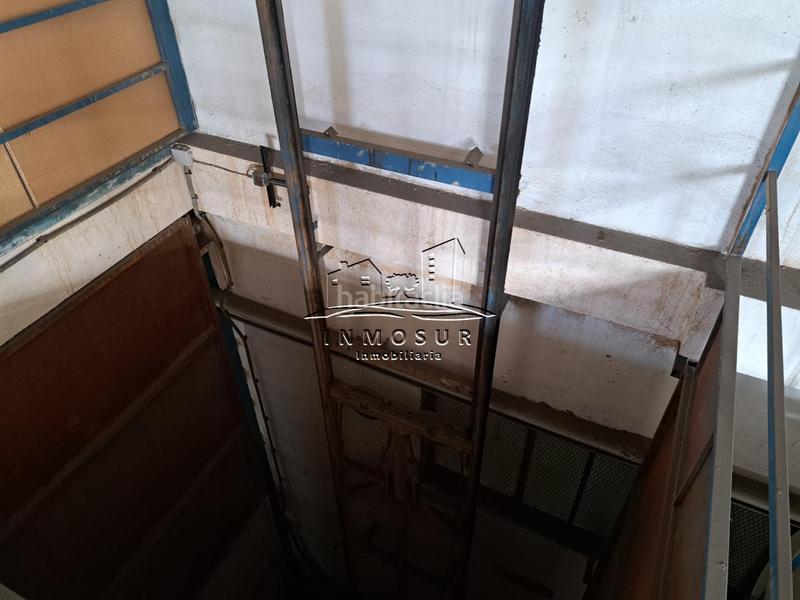 Foto 693a0ca7-df10-40d0-a8fc-3ae8a82d0cfc. Bâtiment à usage industriel dans Poleares Lucena