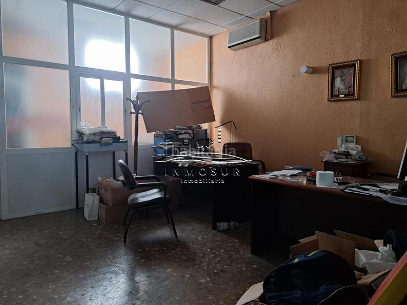 Foto b07cc866-e280-43ed-b7ab-0a3acbe44820. Bâtiment à usage industriel dans Poleares Lucena