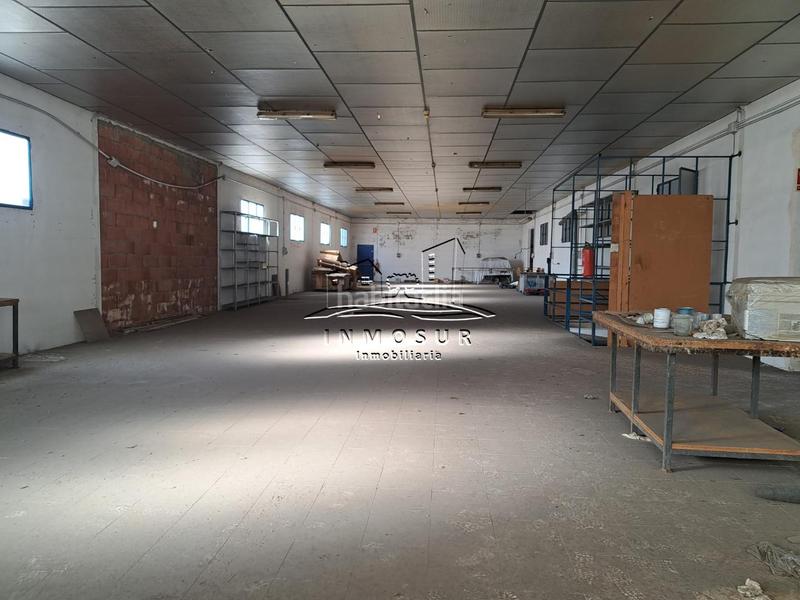 Foto f7ac6219-76a0-4597-b04d-a21097283a85. Bâtiment à usage industriel dans Poleares Lucena