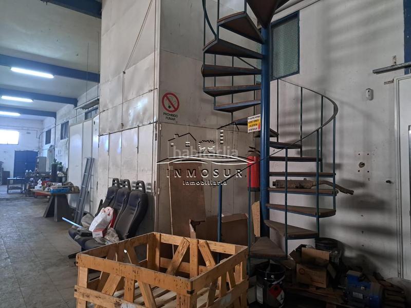 Foto f92631af-ebdf-4c13-82bd-4a41509ccf48. Bâtiment à usage industriel dans Poleares Lucena