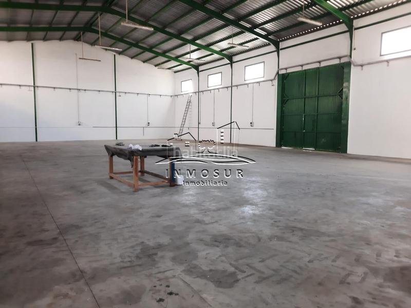 Foto 74719673-7ca1-49e6-aadc-de328505e1be. Location bâtiment à usage industriel dans Poleares Lucena