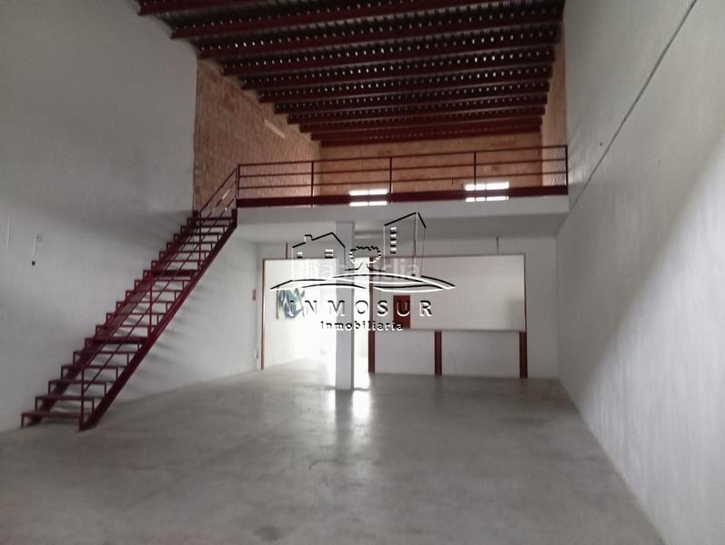 Foto 6656b9d7-903b-4095-afa7-32a5fbd0d26c. Bâtiment à usage industriel dans San Francisco Lucena