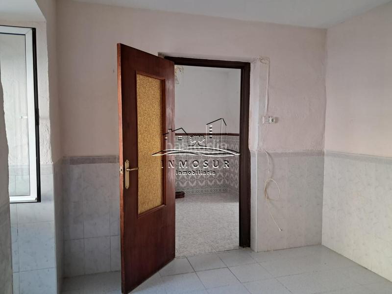 Foto 06f5c993-a15a-4223-98b5-4d0cc4f68912. House in Poleares Lucena