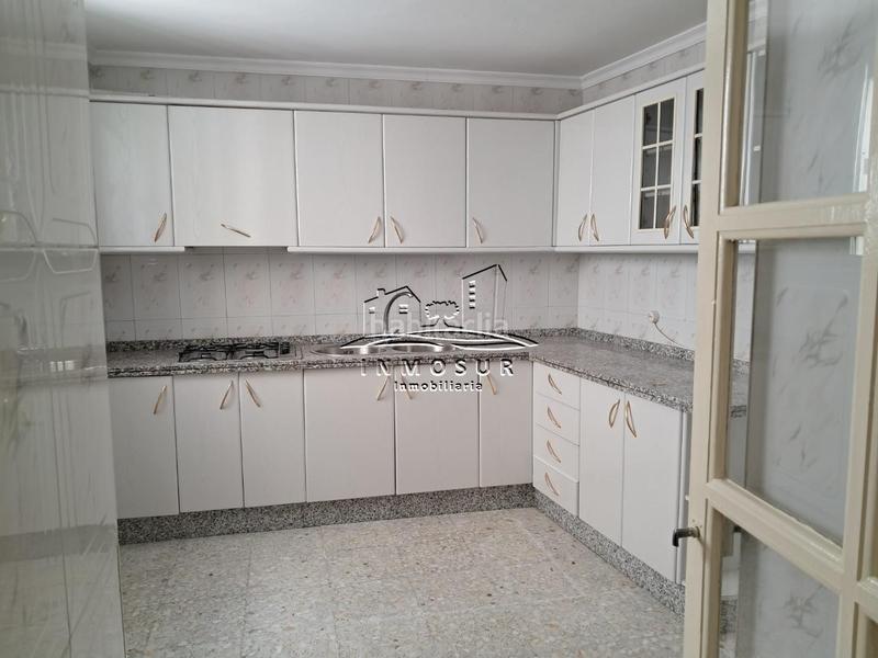 Foto 5c367864-4714-4b71-a6f7-28f9cdf098d4. House in Poleares Lucena