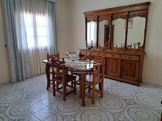 Casa adossada a El Carmen - La Barrera. Casa en zona calle rute. cuenta con una superficie construida de