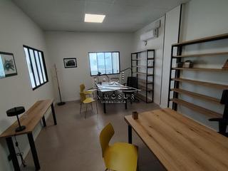 Lloguer Oficina a San Francisco. Oficina en polígono industrial pilar de la dehesa. cuenta con un
