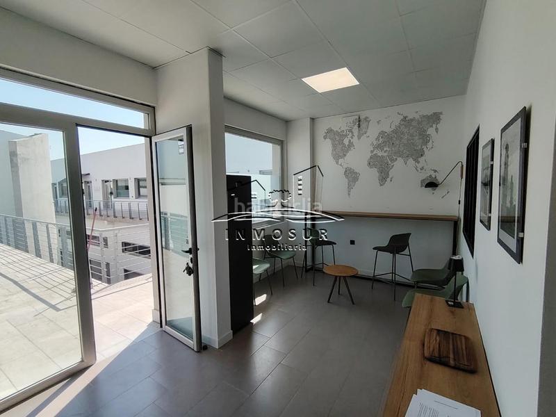 Foto fe4dd0f9-21af-467f-a894-b72ef078ec8f. Rent office space in San Francisco Lucena