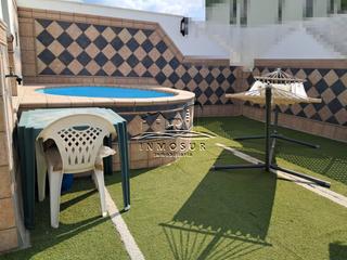 Location Maison jumelée à El Valle. Casa en zona ronda del valle. la vivienda cuenta con sótano con