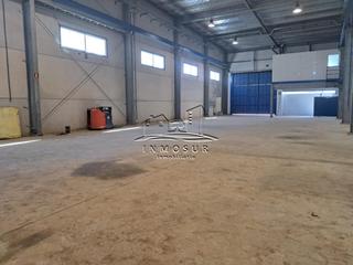 Affitto Capannone industriale in San Francisco. Nave en zona polígono industrial pilar de la dehesa. cuenta con