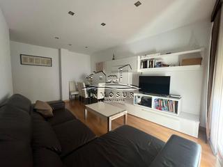 Appartement à San Francisco. Piso en zona calle juan blázquez. cuenta con recibidor, salóncom