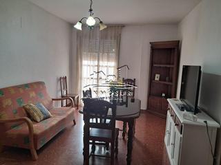 Lloguer Pis a Las Tinajerías - Juderías. Piso en zona calle mesón. cuenta con recibidor, salóncomedor, co