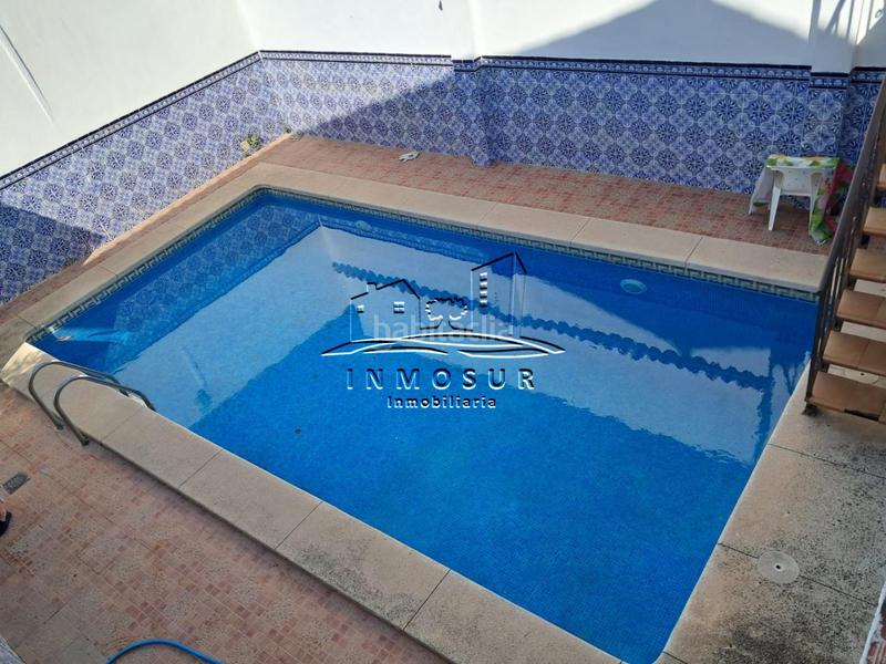Foto 7a47e24f-ded2-4e08-92fb-2fffb856f839. Maison jumelée avec piscine dans Poleares Lucena